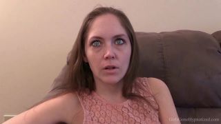 porn clip 6 cutting fetish GirlsGoneHypnotized – Unemployed – Rachel, fetish on femdom porn-1