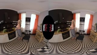 Online Tube VirtualTaboo presents Mom’s Juicy Salad - virtual reality-2