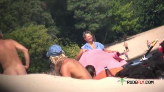 beachnudegirlsxxzcz081-1