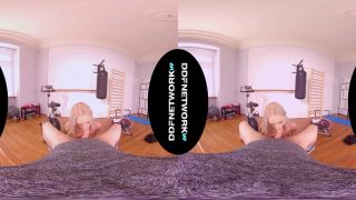 Hardcore POV Gym Sexercise With Curvy Blonde VR Instructor Angelika Gra-4