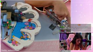 Violet Brandani rvlR2h6mPYP88Ygl2NwIOZtk9d8OBqJR-2