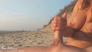 Shameless Public Beach Sex Till Beachgoers Had Enough 1080p-0