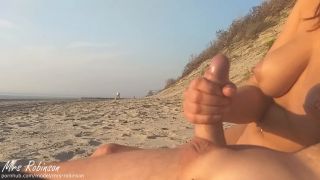 Shameless Public Beach Sex Till Beachgoers Had Enough 1080p-1