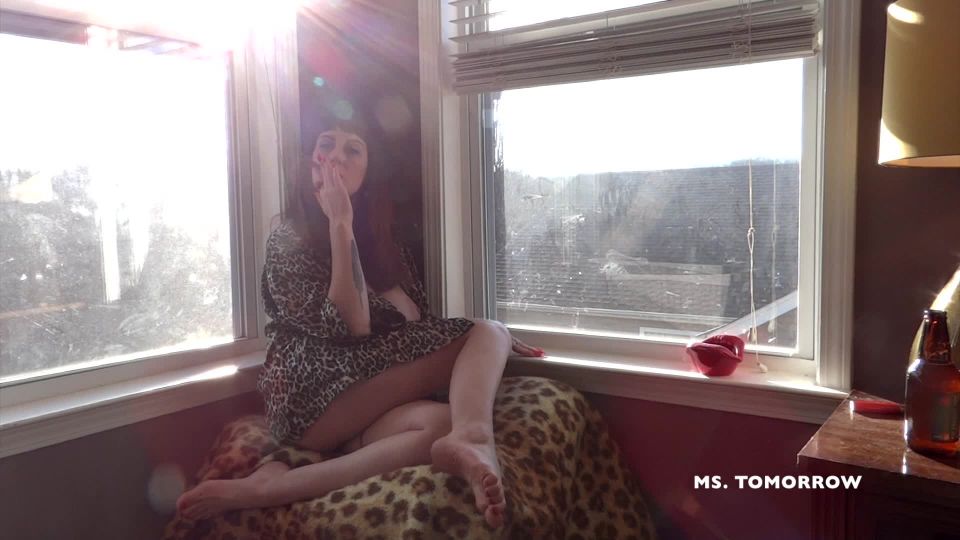 free porn video 40 DommeTomorrow – Smoking Ignore, japanese fetish porn on masturbation porn 