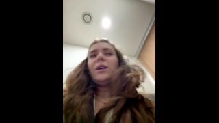 fetish  Issawifet Teases her Goodies in Amateur XXX Video-1