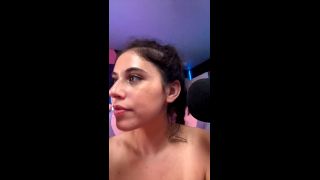 Violet Brandani 1MkzNGQksRke9h78656iI9suJT7yJWZ0-6