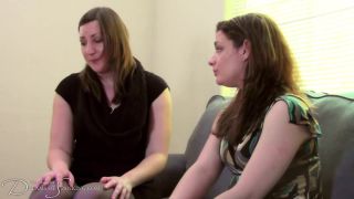 fffflesbianspanking782.-9