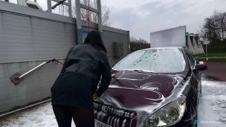 Stepsister Washed The Car And Did Not Forget About The DriverS Cock. Swallowed A Lot Of Sperm 1080p-0