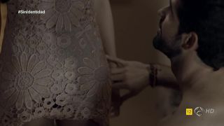 Veronica Sanchez, Megan Montaner, etc – Sin identidad (2014-2015) s01 HD 720p - [Celebrity porn]-9