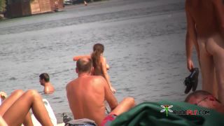 All boats want to come check out this nude hottie  8-5