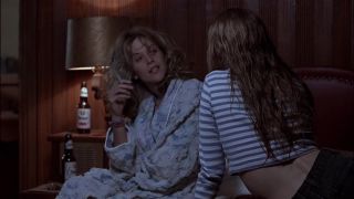 Meg Ryan, Gwyneth Paltrow, Barbara Alyn Woods - Flesh and Bone (1993) HD 1080p!!!-8