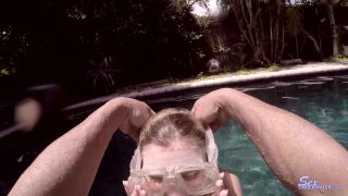 SexUnderwater e0672 Alessandra Noir Mask and Fin Play (mp4)-0