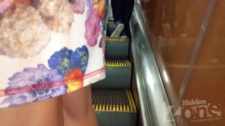 Hidden-Zone presents Voyeur - hz Up2928,  on voyeur -1