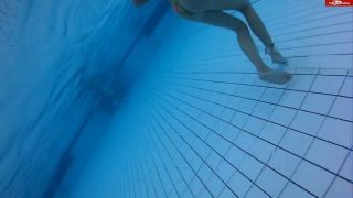 My Dirty Hobby - Horny Roxy - Usertreffen im Schwimmbad Part 4 Unterwasser Cam - Mdh-1