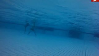 My Dirty Hobby - Horny Roxy - Usertreffen im Schwimmbad Part 4 Unterwasser Cam - Mdh-3