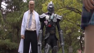 [SuperMisses.com] THPA-01 Super Heroine in a Close Call!! Vol.101-008-9