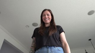 yogabella Love To kick Balls-1
