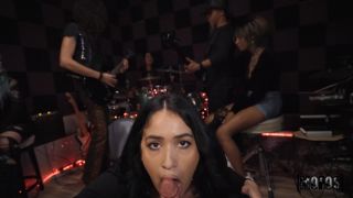 Nia Bleu - Distracted Sound Engineer In The Studio - Big Tits-2