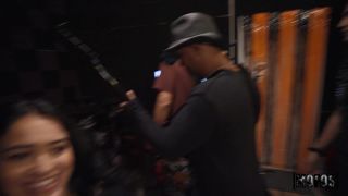 Nia Bleu - Distracted Sound Engineer In The Studio - Big Tits-6