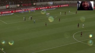 Annie Stacy - crazy free kicks fifa 19 with sicko mode on the background-1