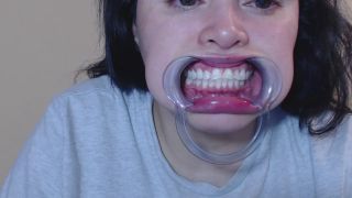 PrincessDi - Teeth and Drool-0