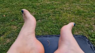 QueenAnnellea Lick Till You Cum Foot Freak (Amateur porn)-0