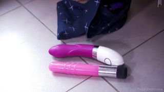 free video 15 Taxi Wait 2 | dildo | femdom porn femdom submission-1