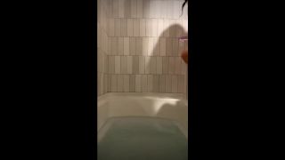 Athena Everly (athenaeverly) athenaskycloud Live Bath Dildo Fuck Onlyfans (Pornstar)-5