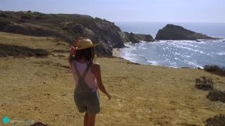 REVIEW ALTERINHOS BEACH PORTUGAL VOICED-1