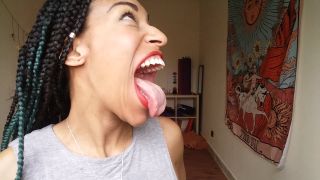 My big mouth and fat tongue (Fetish porn)-7