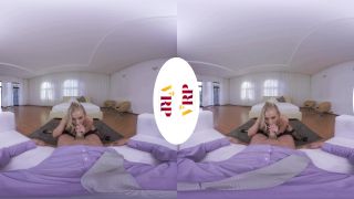 VRPFilms: Cayla Lyons (Sandy's Superstar's Escorts) [GearVR | SideBySide], hardcore pornstars on shemale porn -2