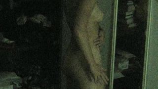 julie-nude-after-shower-7