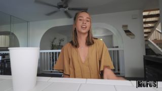 FullHD Porn Bestseller! Dakota Tyler - Video Favor Goes Too Far*-1