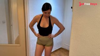 I wanted to train but ended up sweating with his roommates big cock-2