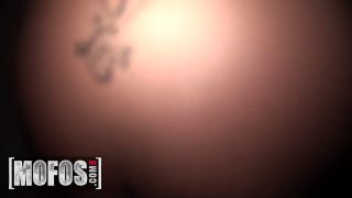 7192 Victoria White & Stephani Moretti Give The Taxi Driver A...-5