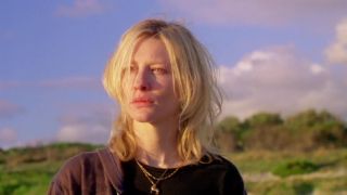 Cate Blanchett – Little Fish (2005) HD 1080p!!!-8