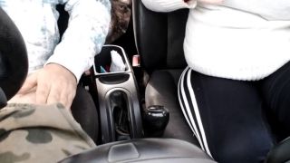 Amateur blowjob in the car caught in public-8