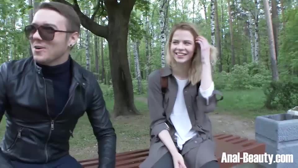 Crystal Pickup And Fucks - Russian