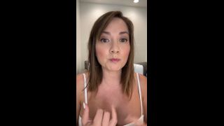 Nikole Mitchell nikolemitchell-2023-04-20-2845175977-3