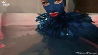 Latex Rubber Pool Party Quick View Porn - New Sex Videos ...-4