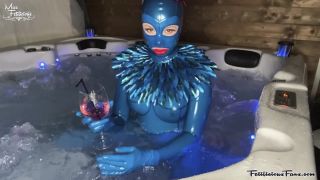 Latex Rubber Pool Party Quick View Porn - New Sex Videos ...-8