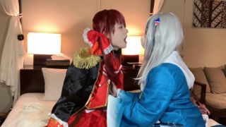 Masochistic man is squeezed by his favorite sadist woman ...-2