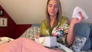 Sneezegoddess Sneezing With A 1012 Fever (Femdom porn)-1