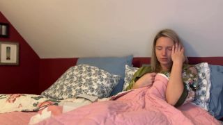 Sneezegoddess Sneezing With A 1012 Fever (Femdom porn)-7