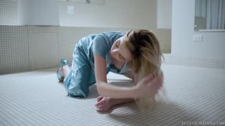 Lexi lore - hotel harlot lexi lore gets an interracial anal reaming!-1