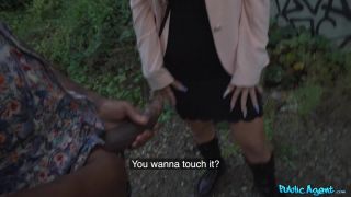 Lily Veroni - Fucked by BBC in Forest 08/03/22.-2