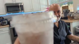 asianastarr 2024-04-09 Going out and getting a drink for OriginalRigger in my Topl   20pzi7-9