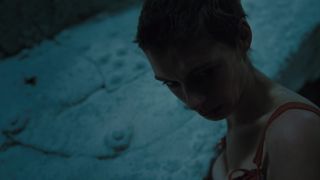 Anne Hathaway – Les Miserables (2012) HD 720p - (Celebrity porn)-7