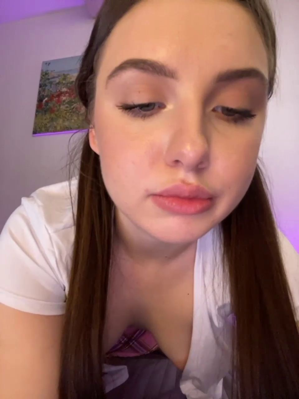 Mendi Cute Schoolgirl Juicily Sucks Fat Dildo Onlyfans (College porn)