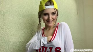 Blonde porn Eva Elfie Eva Elfie Stars in Steamy Amateur Sex Tape Video-1